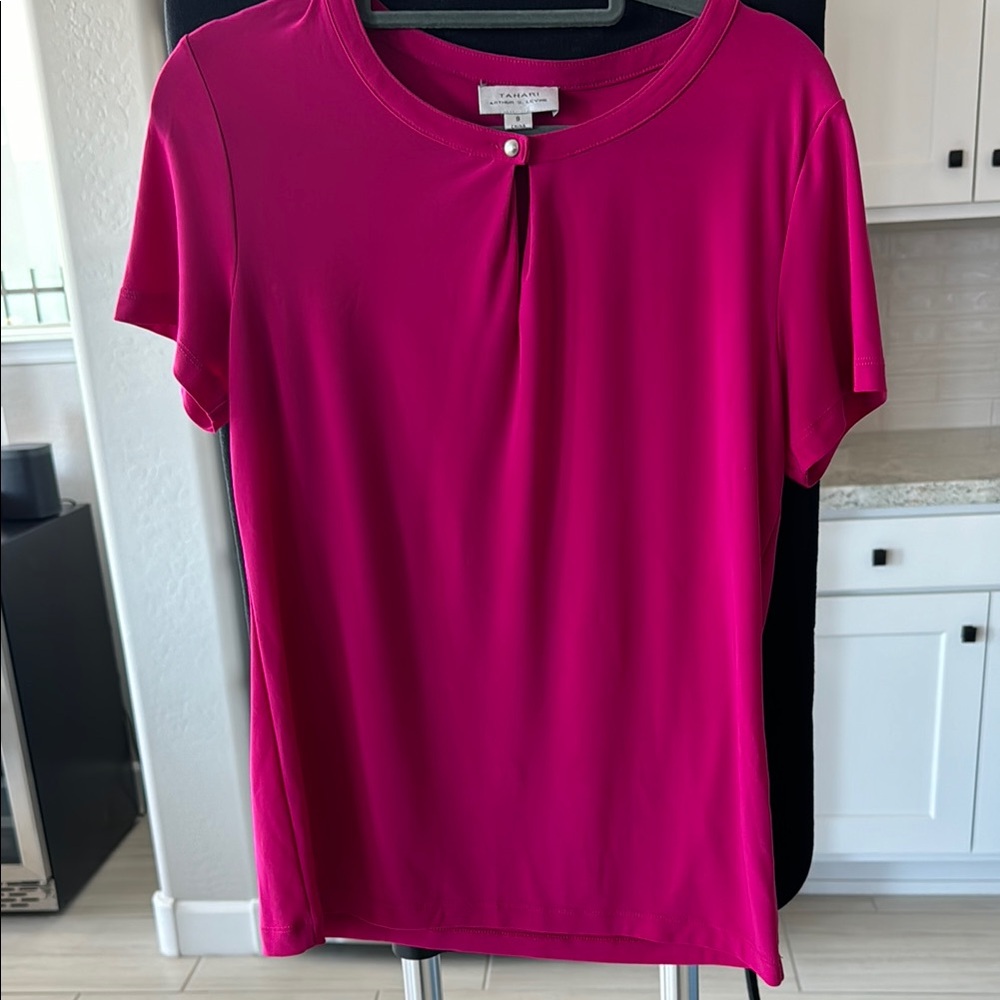 Tahari Women's Pink Top | Size Small